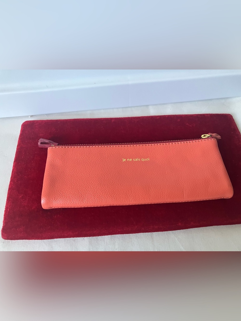 Anthropologie Je Ne Sais Quoi Idiom Leather Zip Pencil Pouch Tassels Rose.